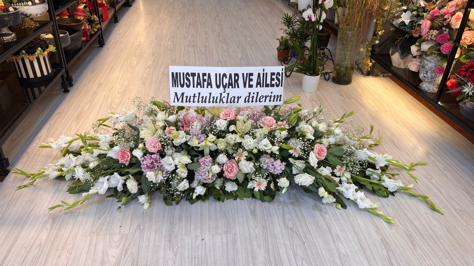 Masa çiçek